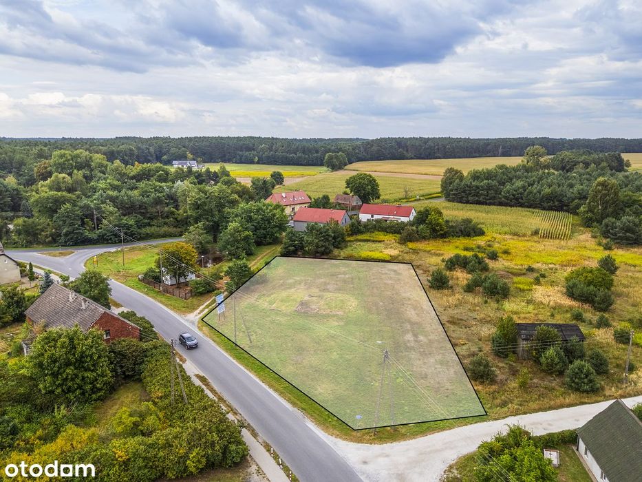 Działka budowlana 2431 m² – Posadowice