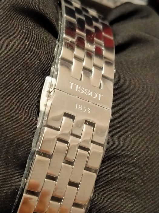 Nowy Szwajcarski zegarek TISSOT Le Cocle Automatic Lady w rozmiarze 29