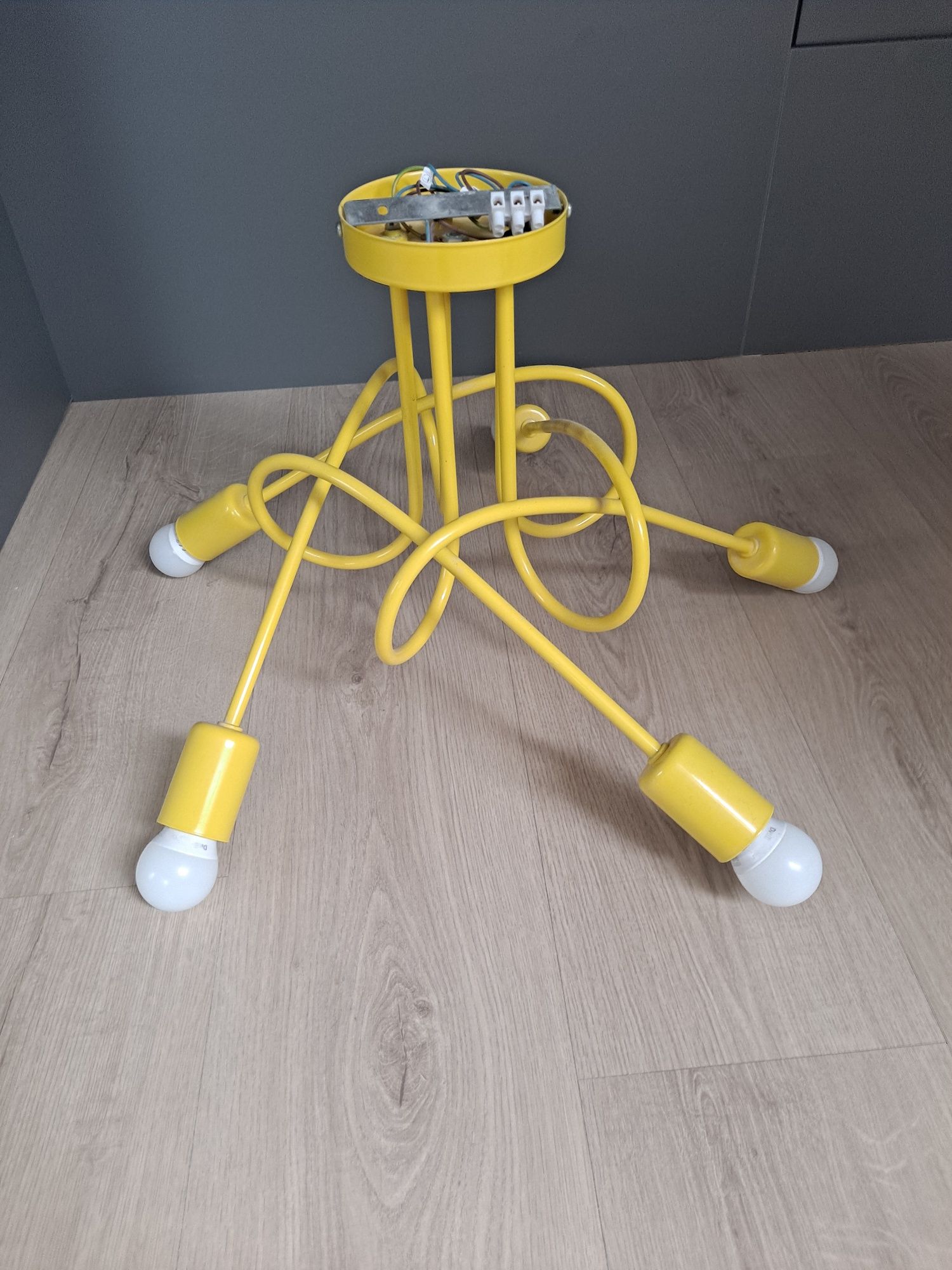 Lampa 5 punktów do pokoju dziecięcego