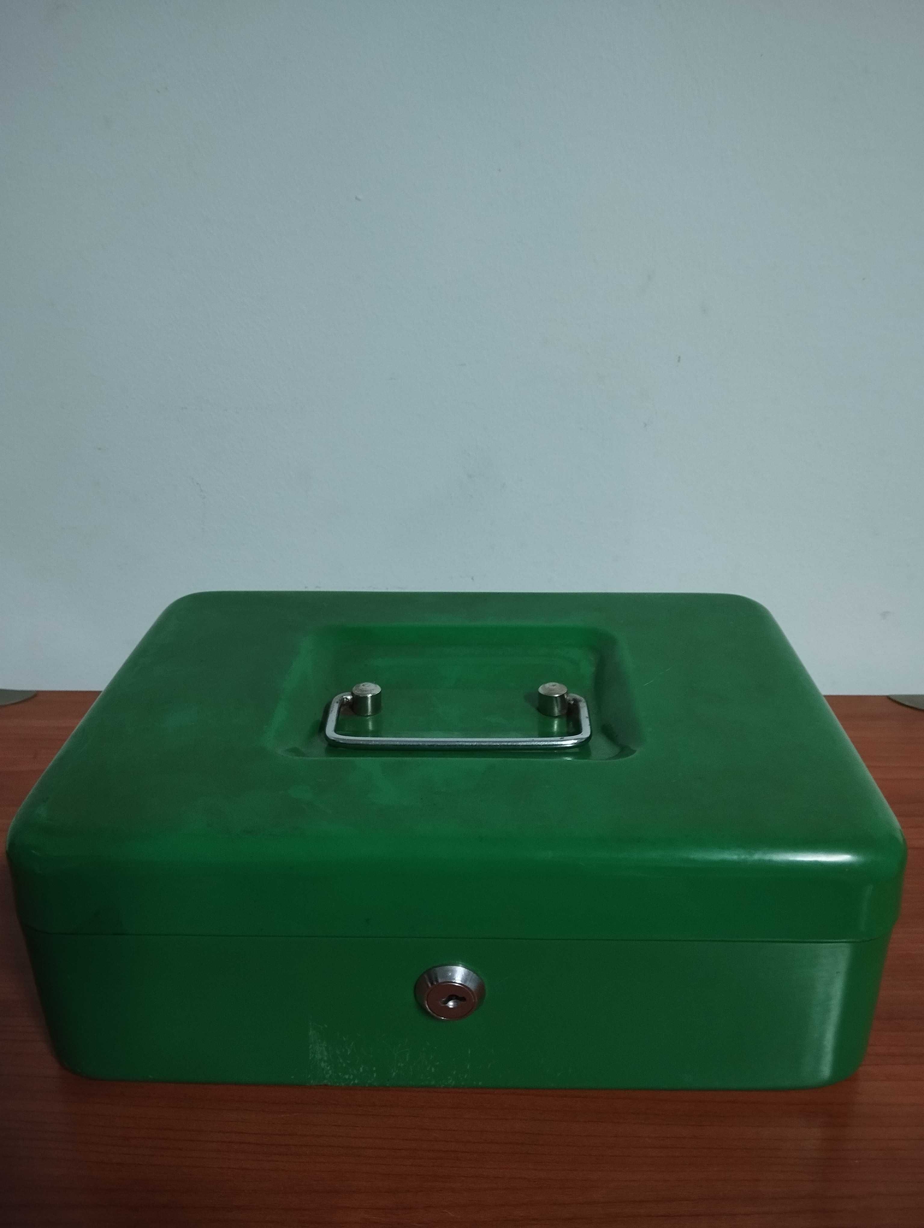 Cofre antigo código/chave vintage