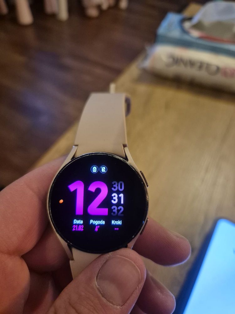 Samsung watch 4