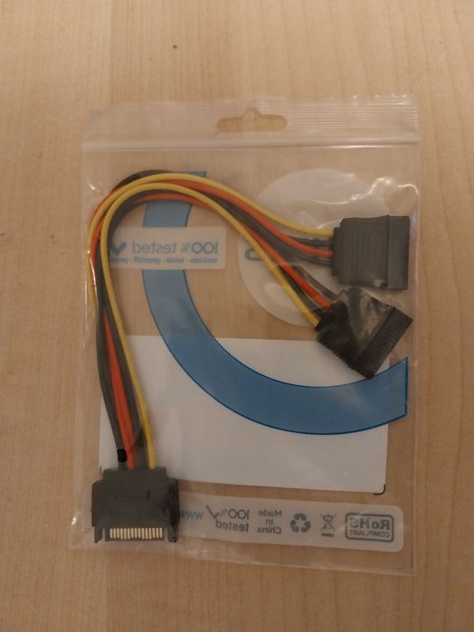 Cabo Divisor de Alimentação SATA (Novo)