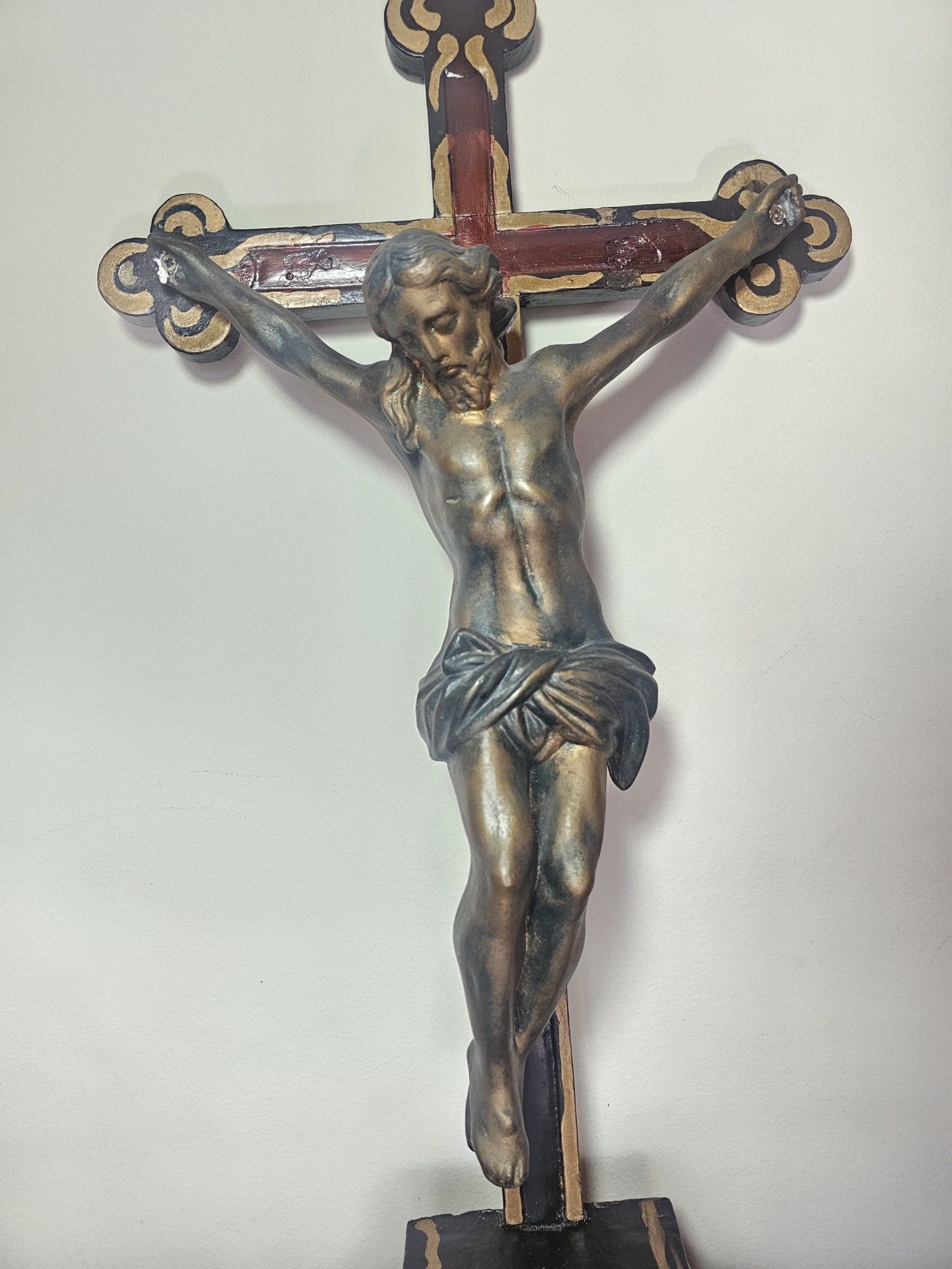 Antigo crucifixo de Madeira ,Jesus Cristo na Cruz