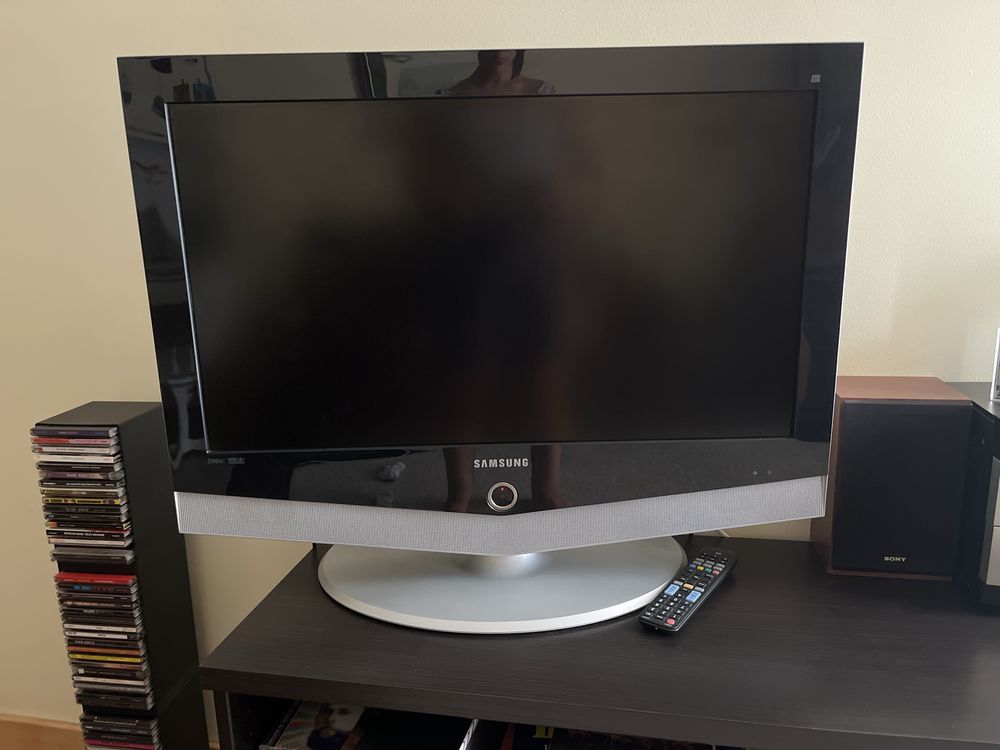 Televisão Samsung Funcional