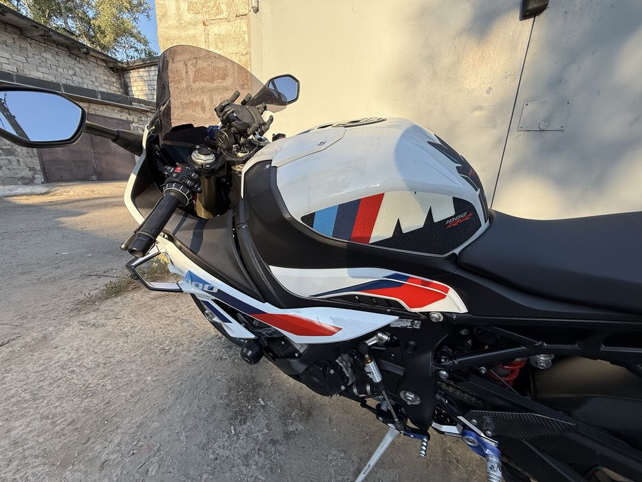 БМВ S1000RR M paket