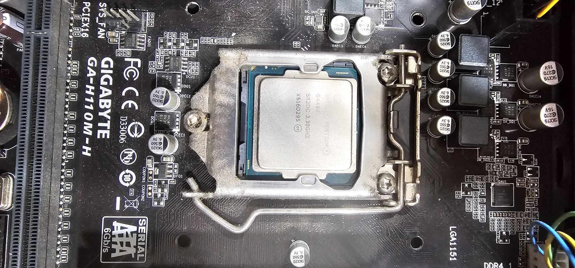 Материнская плата Gigabyte ga-h110m-h/ pentium g4400 3.3ghz/ 8gb 2400