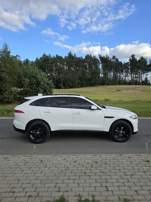 Jaguar f-pace 2.0 benzyna