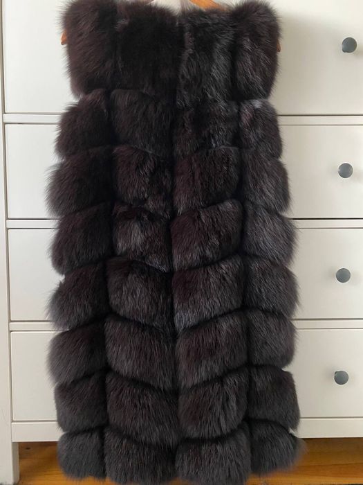 Продам желетку з натурального песця!