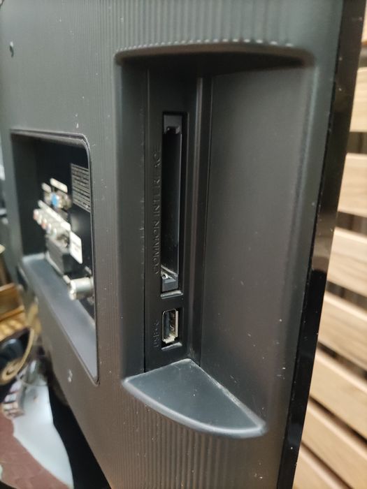 TV + Monitor Samsung T22C300