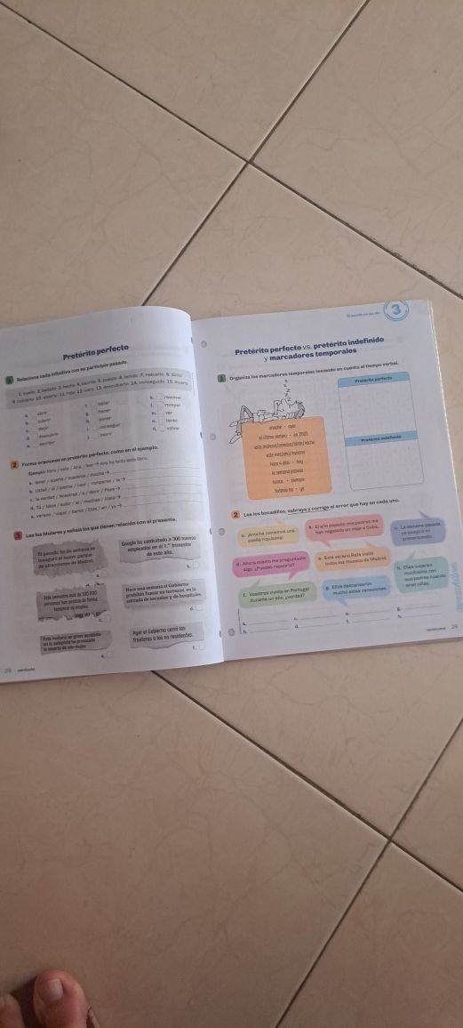 Caderno de atividades de espanhol ¡A bordo! 9 ano Novo