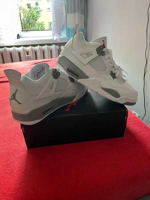Buty meskie Mokasyny Jordan_4_Retro_Tech_White_Oreo R.37.5