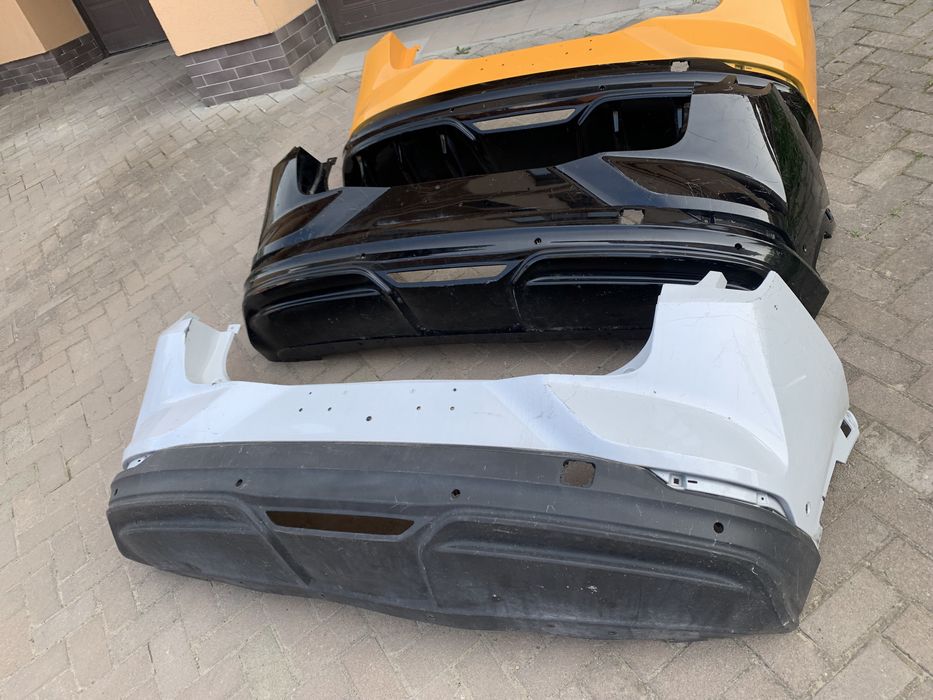 Бампер задній Ford Mustang Mach E