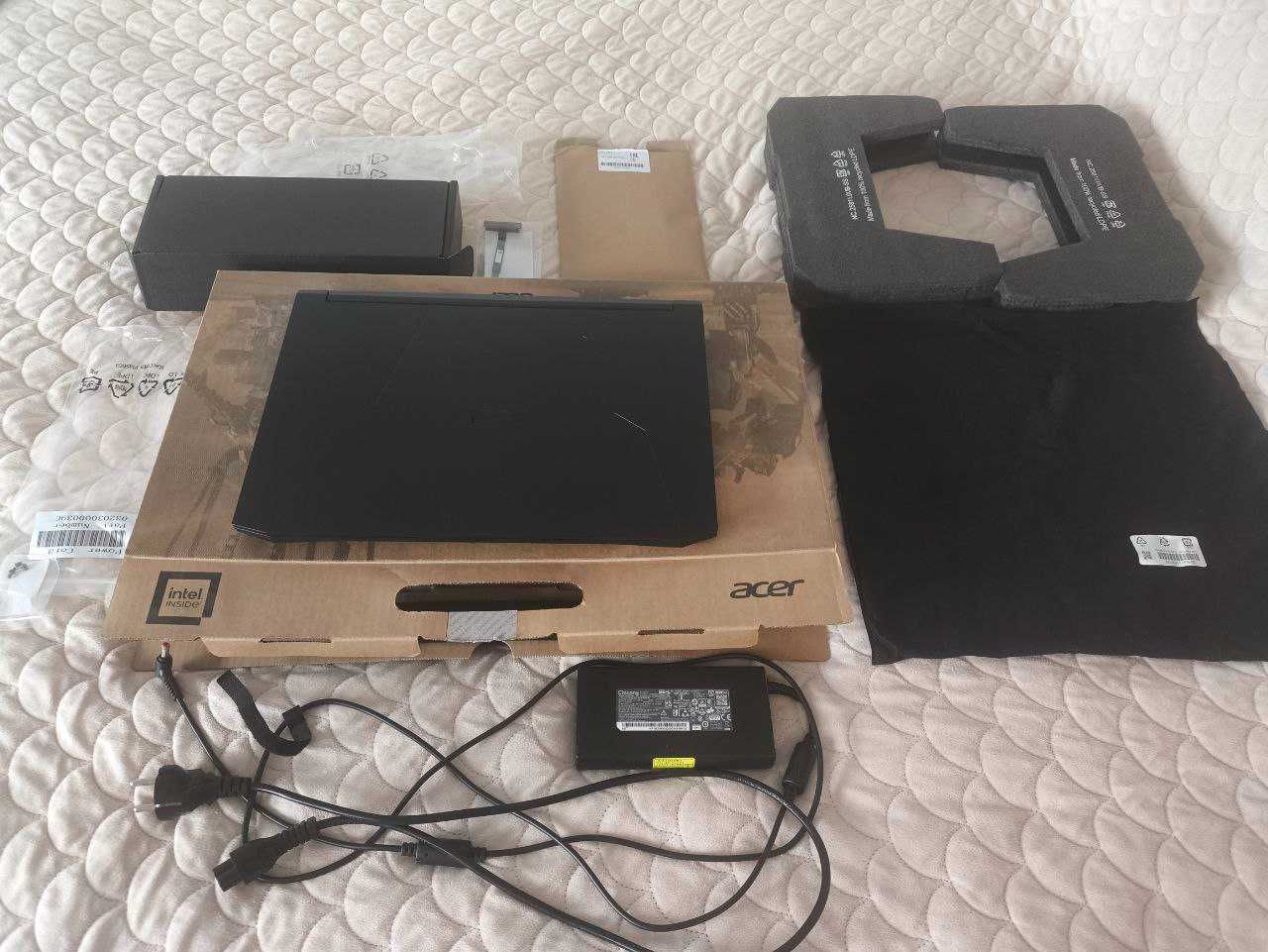 Laptop Gamingowy Acer Nitro 5 , i9-11900H, RTX 3060, 32GB RAM , SSD 1T