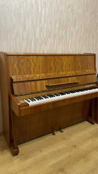 Продам піаніно Україна ідеальний стан. Пианино Украина