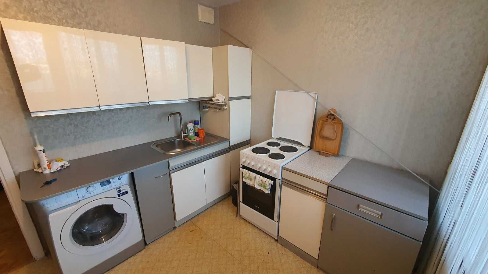 Продам 1-ю кв. Академмістечко, Булаховського 22