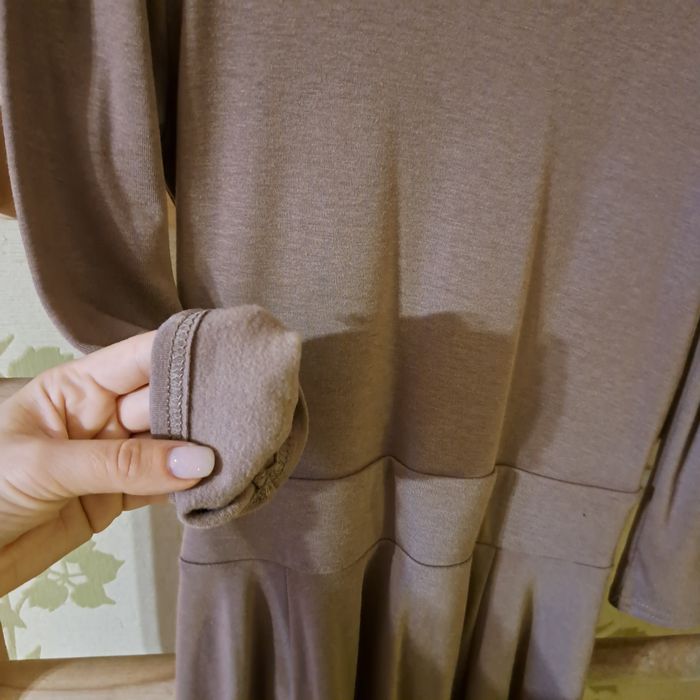 Сукня, колір моко, 42 розмір.