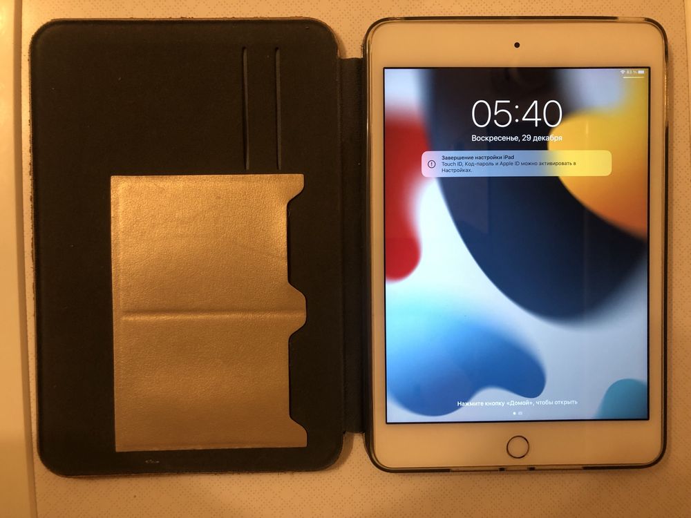 Планшет Apple iPad mini 4 128Gb WIFi