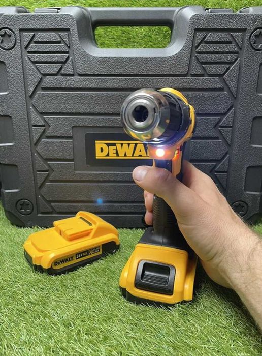 Шуруповерт Девольт DeWalt 24V + 2 акумулятори + кейс, потужний
