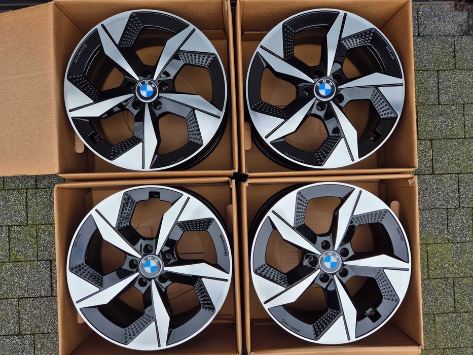 Felgi 19 do BMW serii 1 F40 , F70 5x112