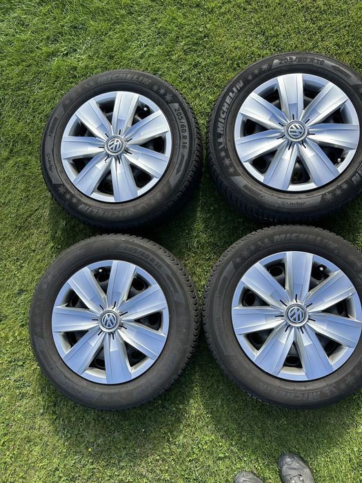 Kola zimowe VW 16 cali 5x112 205/60/16 Michelin