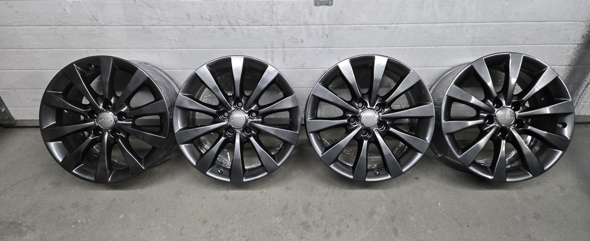 17 5x112 OEM AUDI a3 a4 b7 b8 b9 a5 a6 c6 c7 c8 a8 Q3 Q5 po renowacji