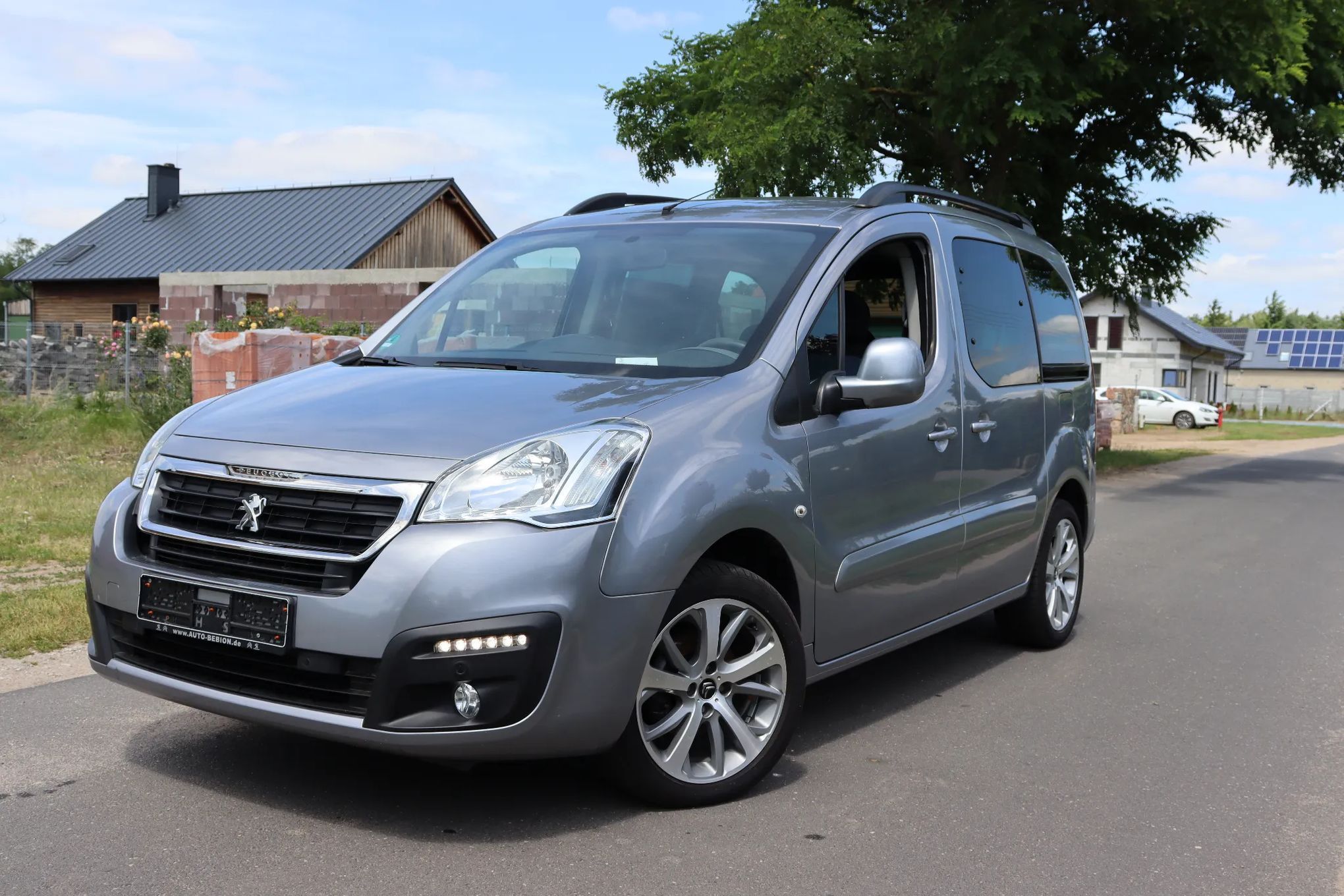 Peugeot Partner 1,6 e-HDi 12OKM, 6biegów, po opłatach