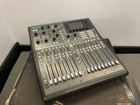 Mikser cyfrowy Behringer x32 Producer + Case