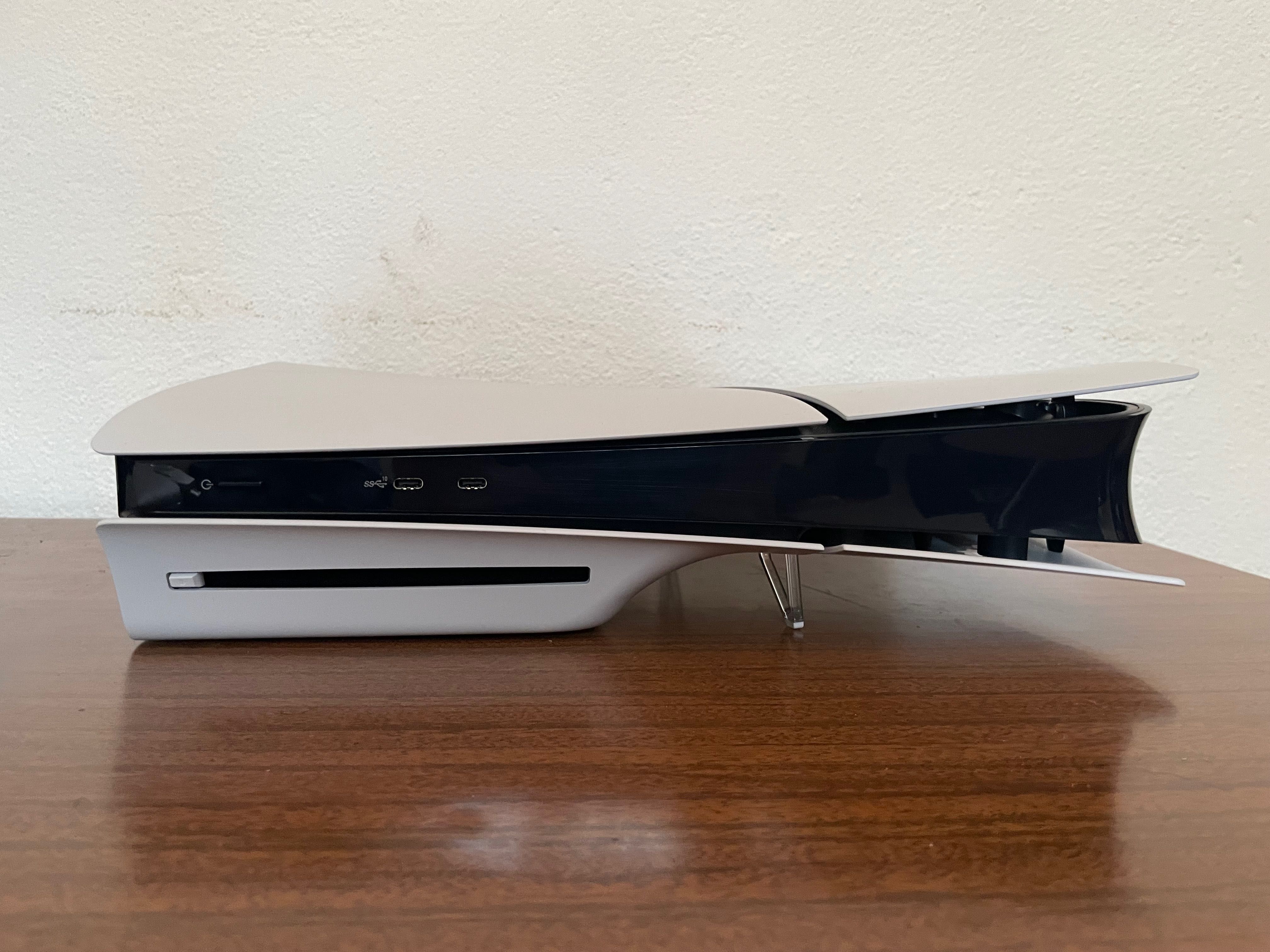 Sony Playstation 5 Slim 1TB (2025) Nova com caixa