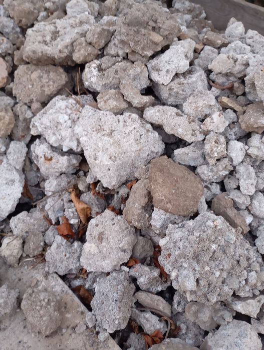 Отдам даром бой бетона