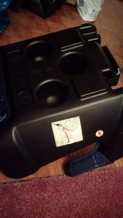 Banco/Cadeira auto chicco 15kg-36kg universal