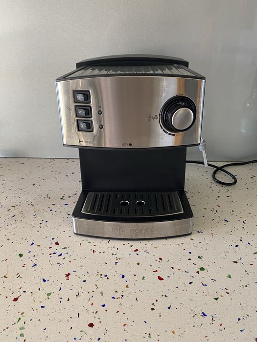 Maquina cafe clatronic c/garantia