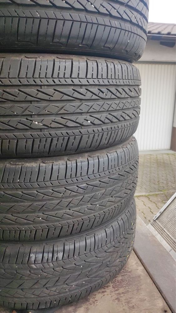 Шини 215 60 r17 Bridgestone