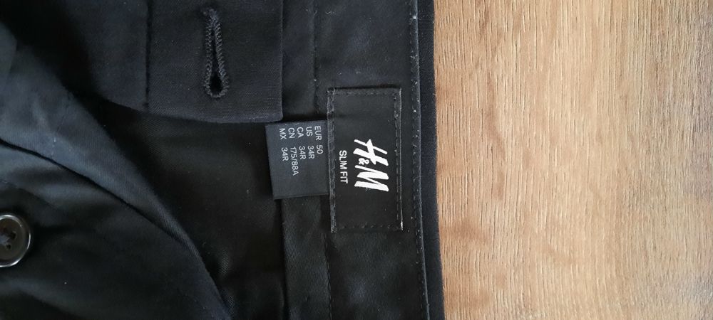 Spodnie damskie czarne HM