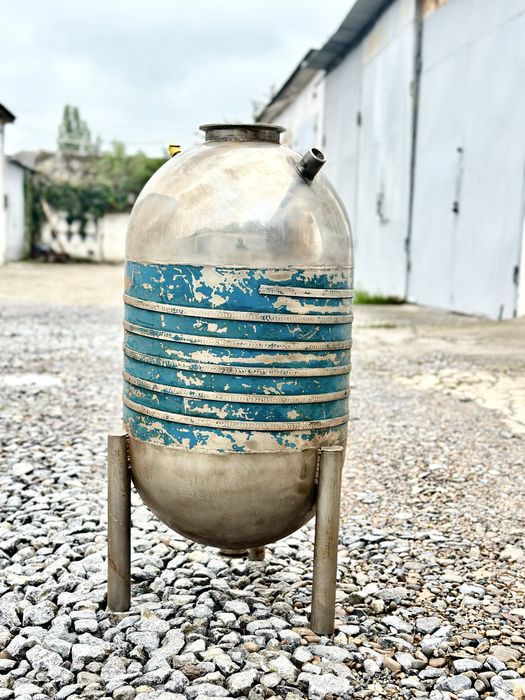 Куб 30 дистилятор аламбик на ножках колесах на 4 і 2 дюйми