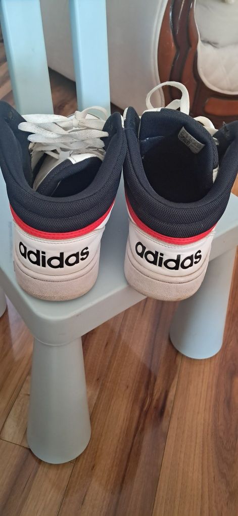 Buty adidas młodzieżowe