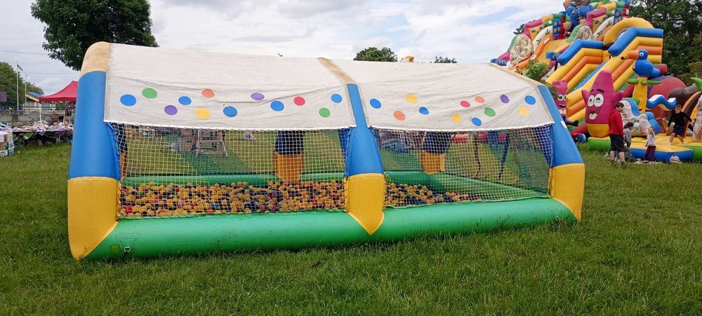 Надувні гірки, басейни, СРОЧНО!!!