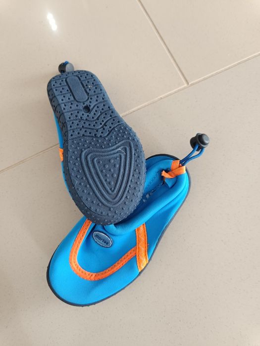Buty do wody rozmiar 23