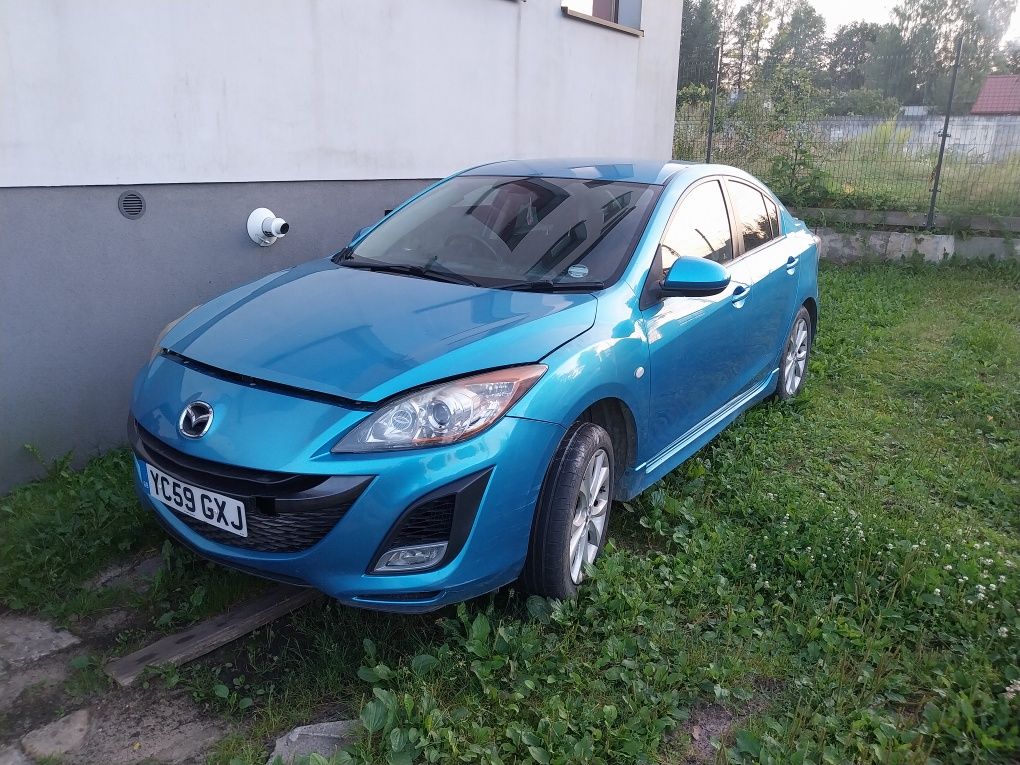 Mazda 3 2009r 2.2 mzr diesel maska