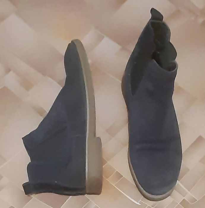 Отдам мужские сапоги челси р 42