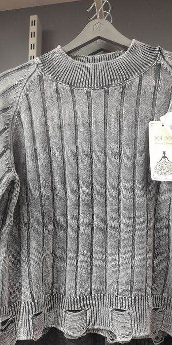 Стильная кофточка га девушку размер М