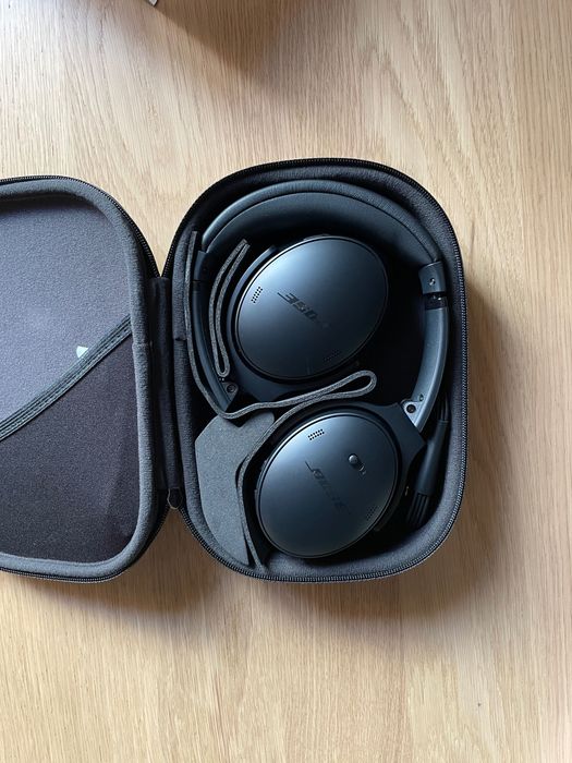 Bose QuietComfort Pretos (Novos, Não Usados, Comprados por engano)