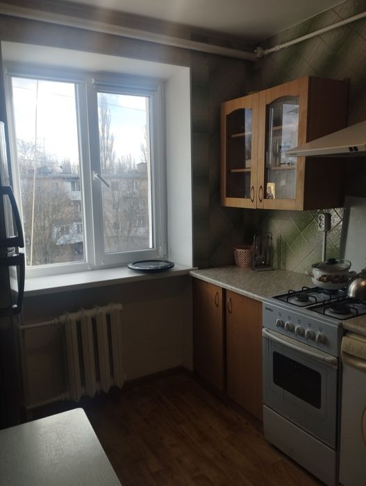 Сдам однокомнатную квартиру Космонавтов/ Генерала Петрова!