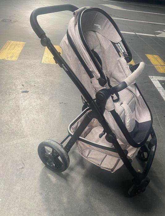 Carrinho trio de bebé