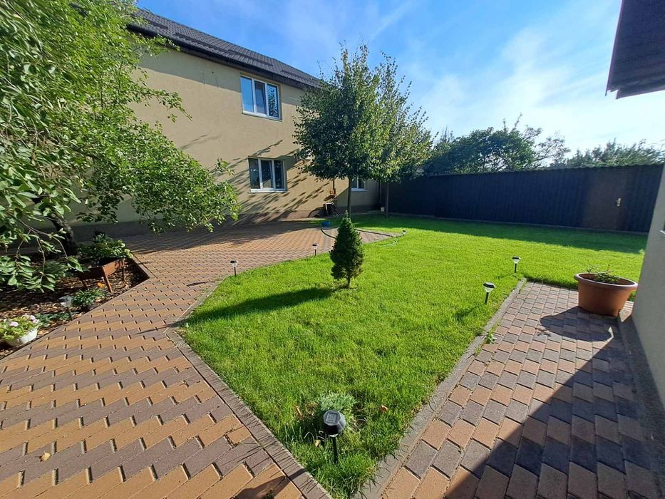 Продаж будинку вул. Лютнева  Бортничі Дарницкий р-н