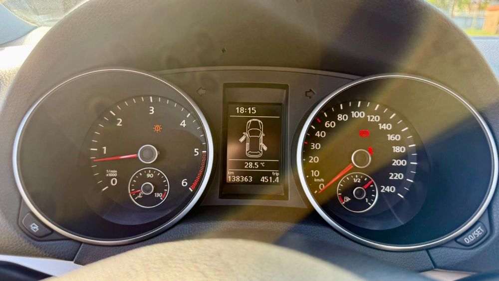 VW Golf VI 1.6 Highline