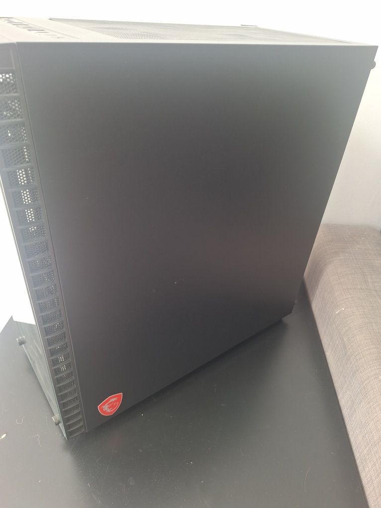 Computador AMD 7 5700X