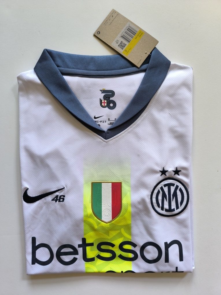 Camisola inter Milão alternativa