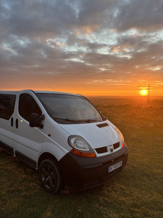Продам Renault Trafic