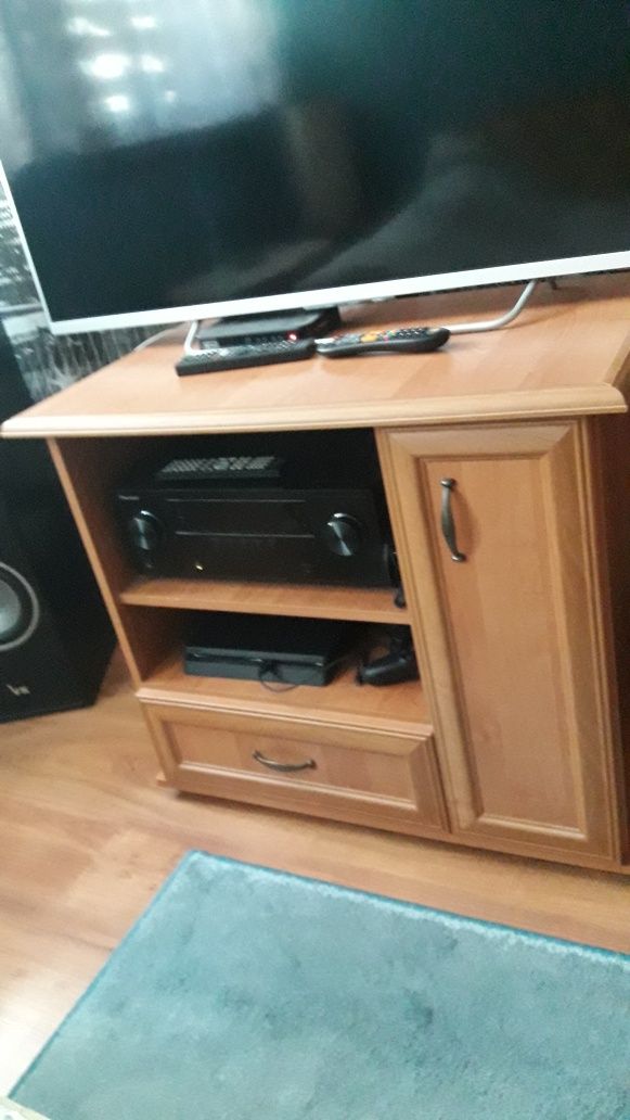 Sprzedam komplet mebli