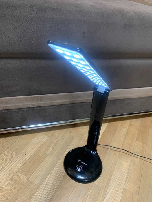 Настільна лампа Lightmaster LED DE1142 10W черный